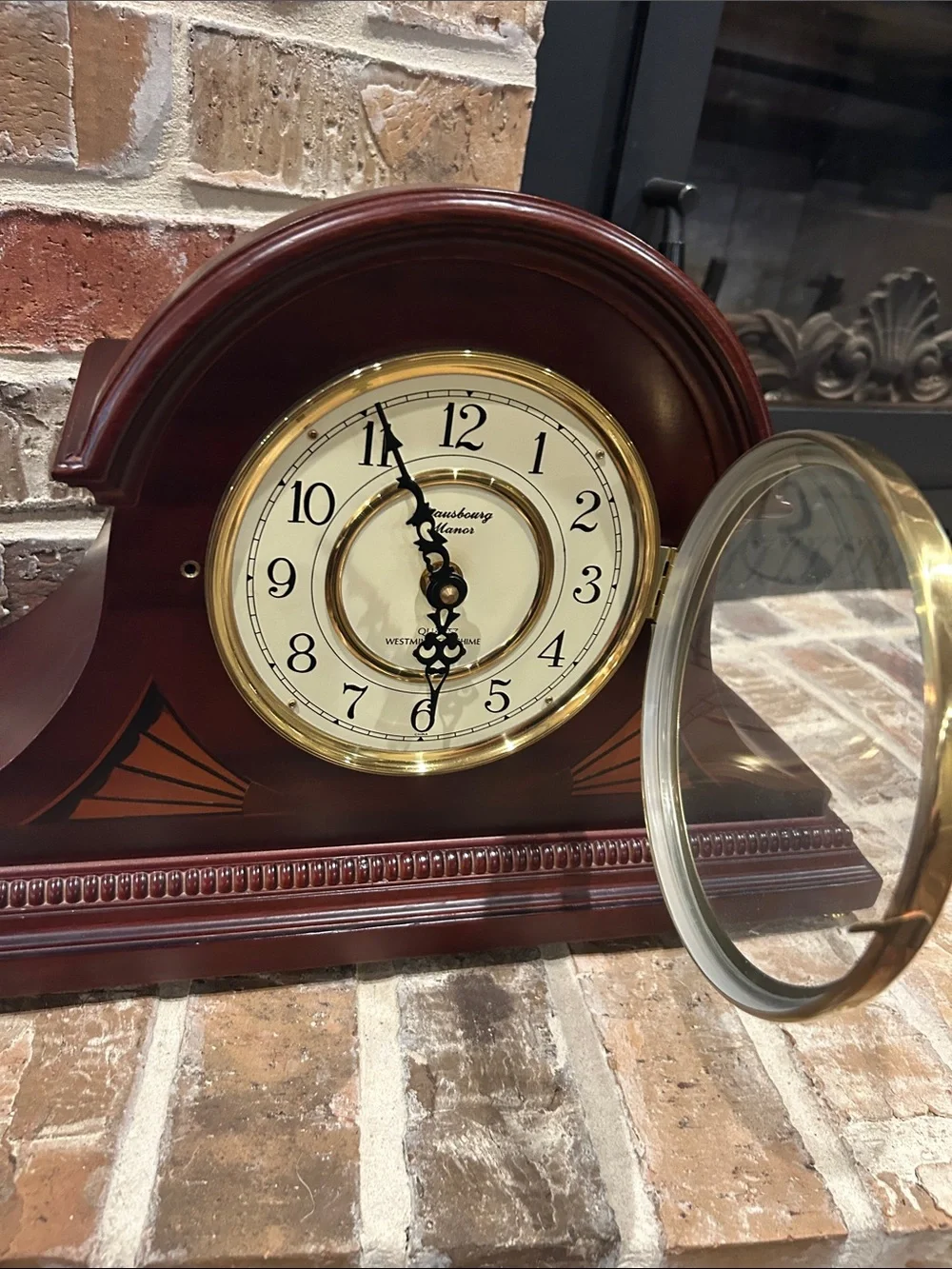 Mahogany Wall Mantel Clock - Brown